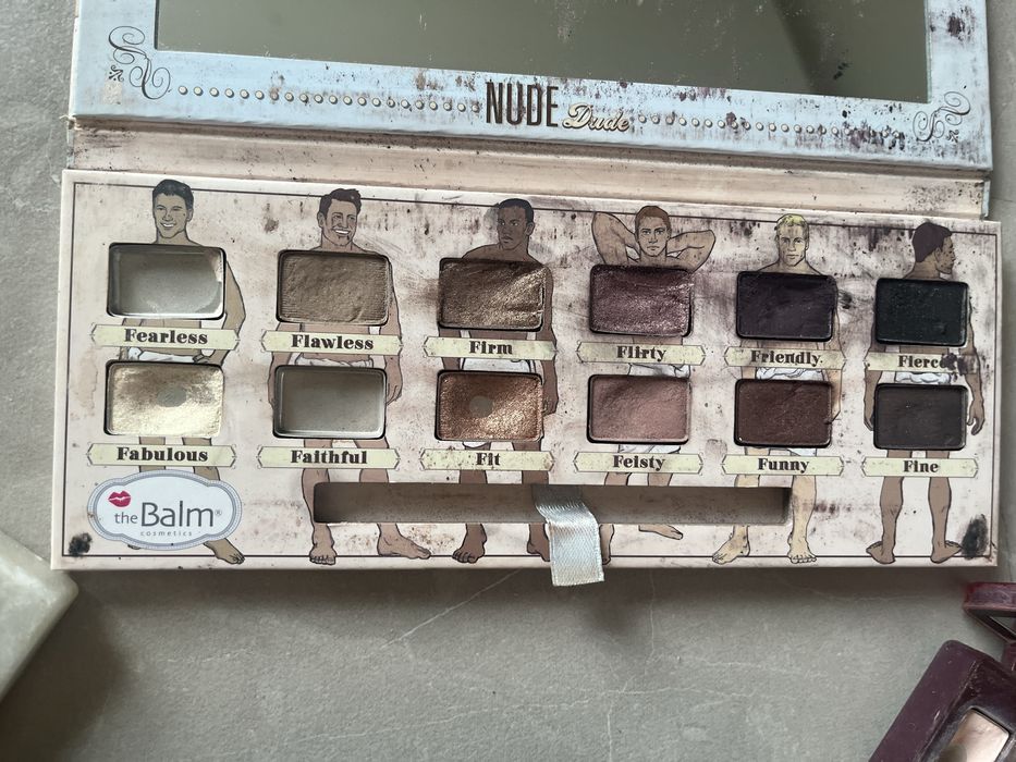 Too faced chocolate bar #urbay decay cherry #aa wings the balm nude