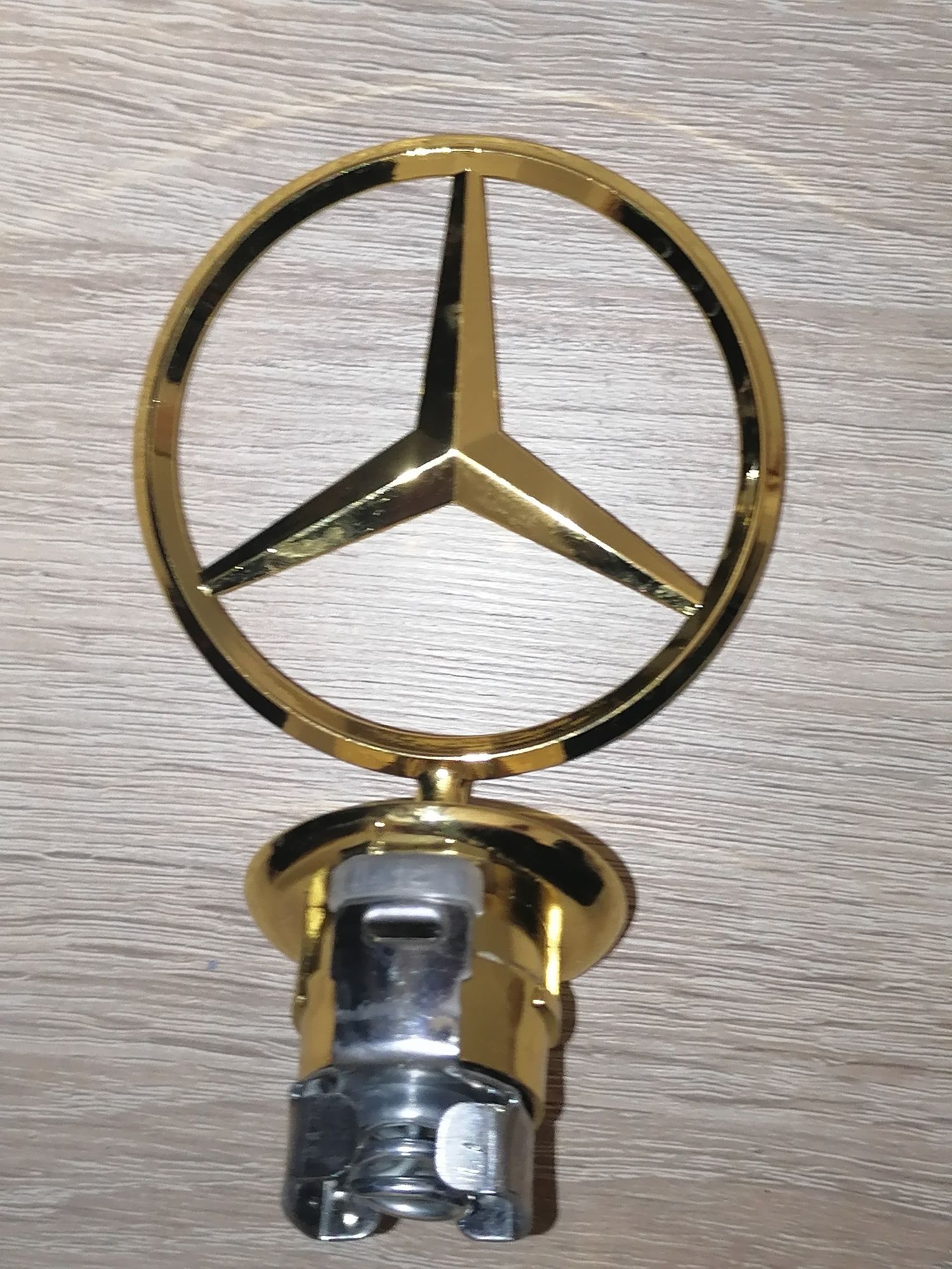 Gwiazda emblemat celownik Mercedes złoty złota