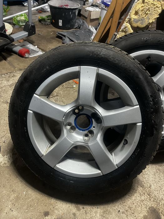 Felgi z oponami zimowymi 4x100/4x108 r15