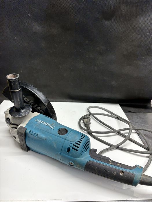 Makita szlifierka GA 9020R