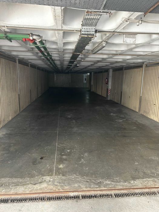 Garagem aluguer Fogueteiro 14 m2