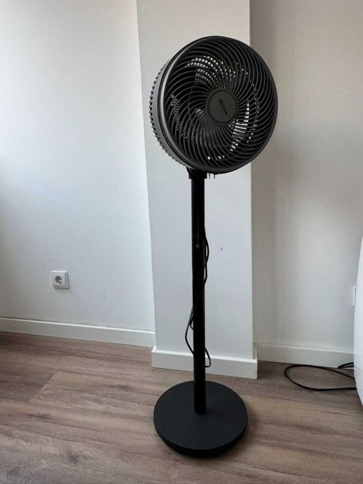 Ventoinha BECKEN BSF9137 Standing Fan