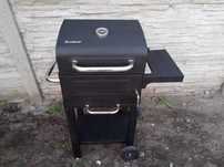 Grill weglowy mały zamykany uzywany