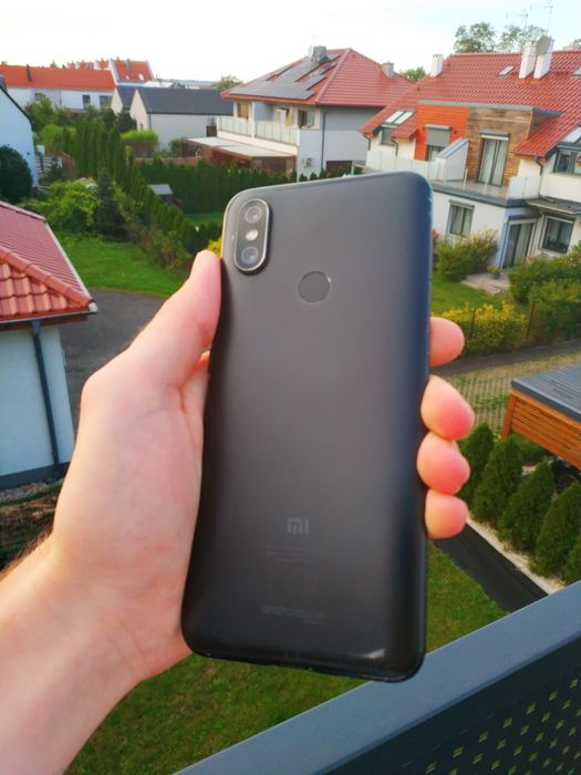 Мобільний телефон Xiaomi Mi A2