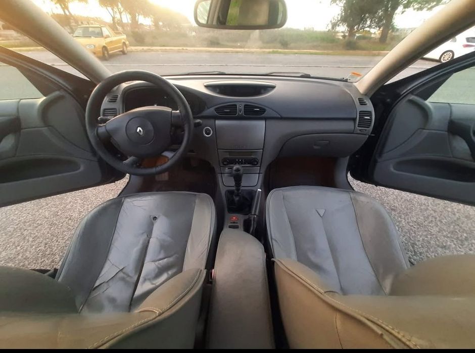 Renaut Laguna Privilege 2.2 TDI