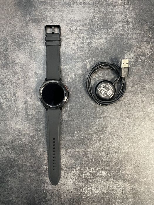Смарт-годинник Samsung Galaxy Watch 4 Classic 46mm