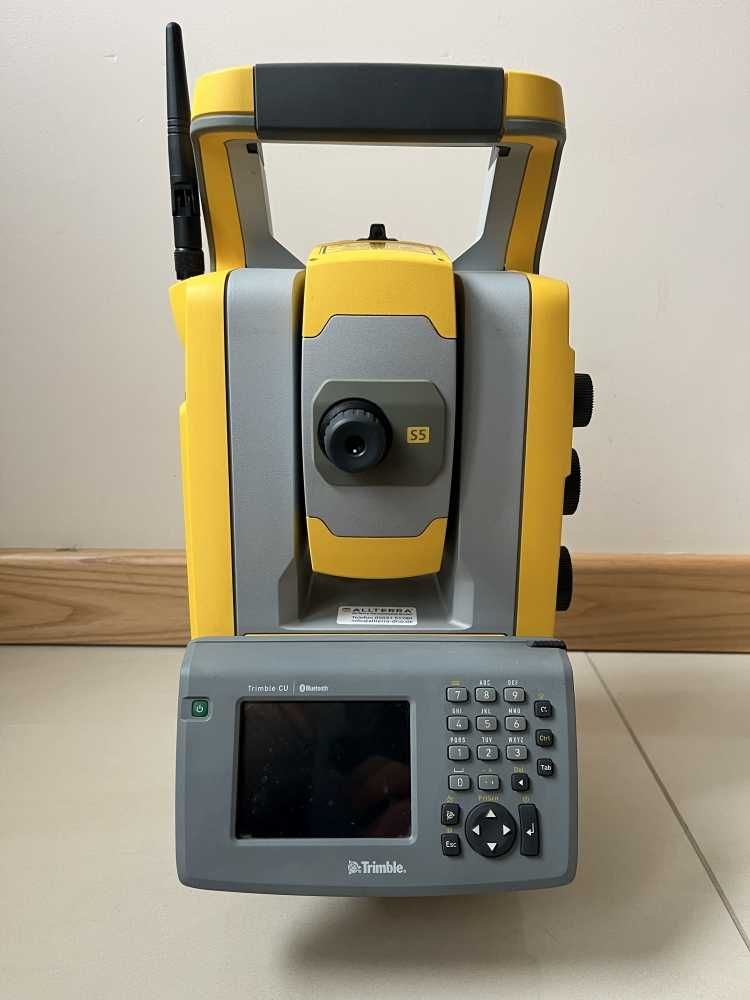 Tachimetr robotyczny Trimble S5 Dr Plus 3" - gotowy zestaw