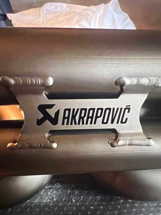 Akrapovic NOVO para Porsche 992