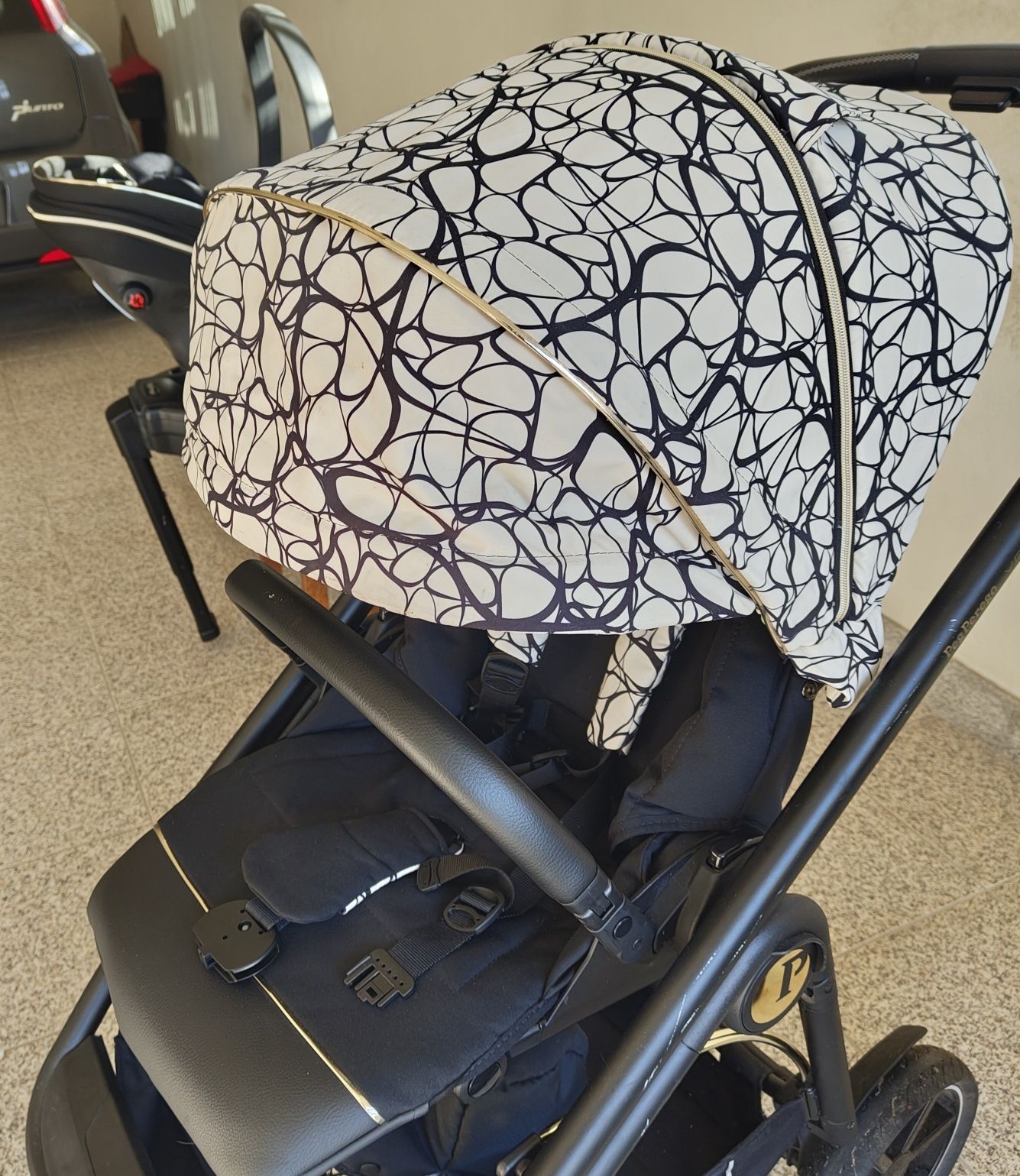 Trio bebé Peg Prego Veloce Graphic Gold
