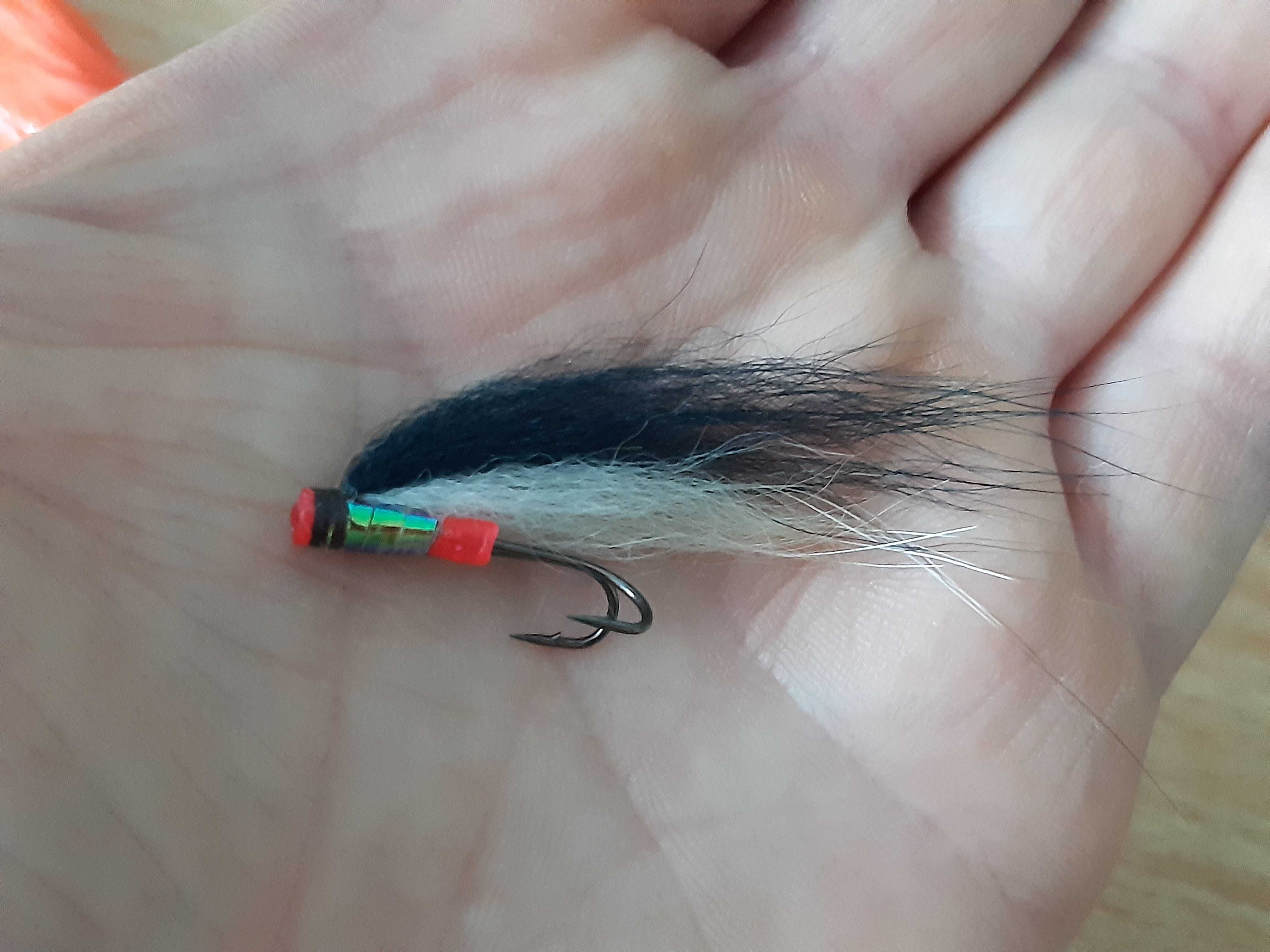 Muchy trociowe, muchy łososiowe