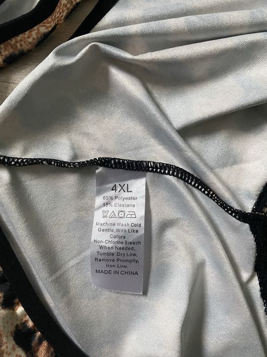 Body damskie w panterkę