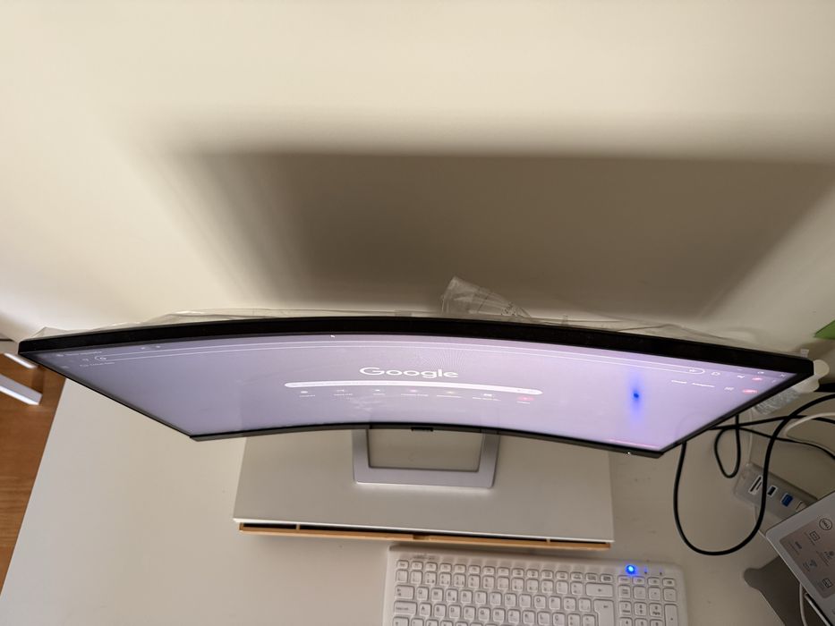 Monitor Curvo PHILIPS (24'' - Full HD - LED VA)