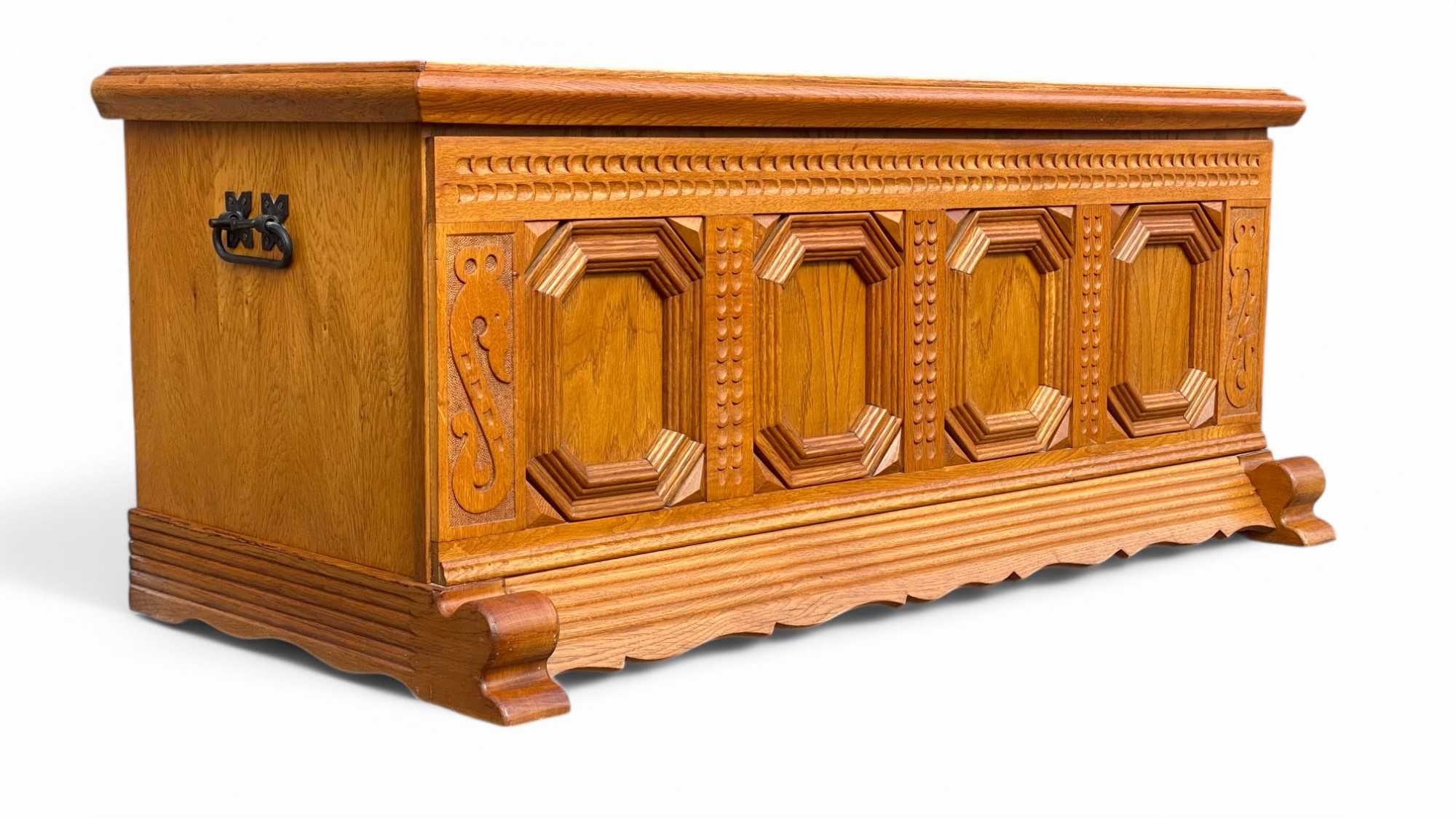 Rustykalna dębowa skrzynia, kufer