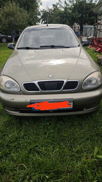 автомобіль Daewoo Lanos