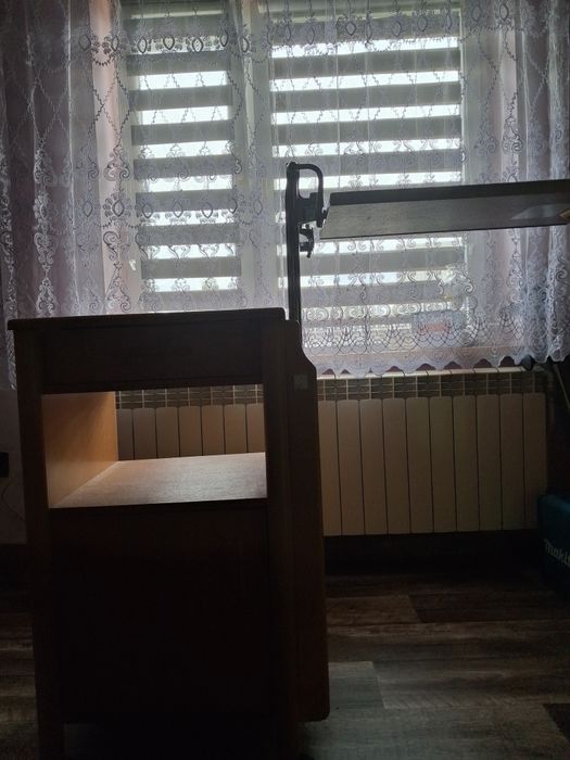 Szafka przyłóżkowa