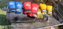 Saco e luvas de boxe