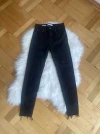 Spodnie jeansowe pull&bear 36