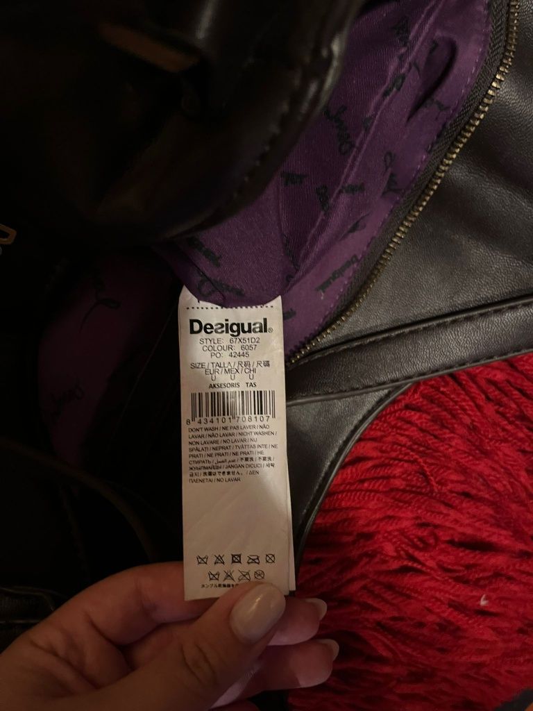 Mala Desigual nova