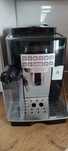 Sprzedam express do kawy Delonghi magnifica  s cappuccino