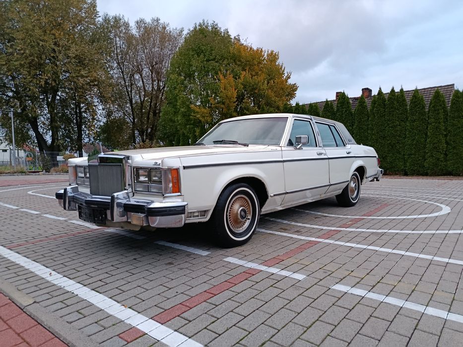 Lincoln Versailles 1979 4.9 V8 Unikat