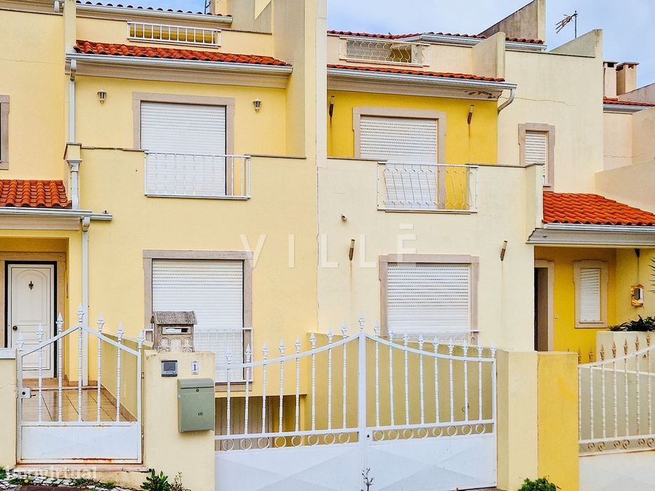 Moradia orientada a Sul com Vistas Mar