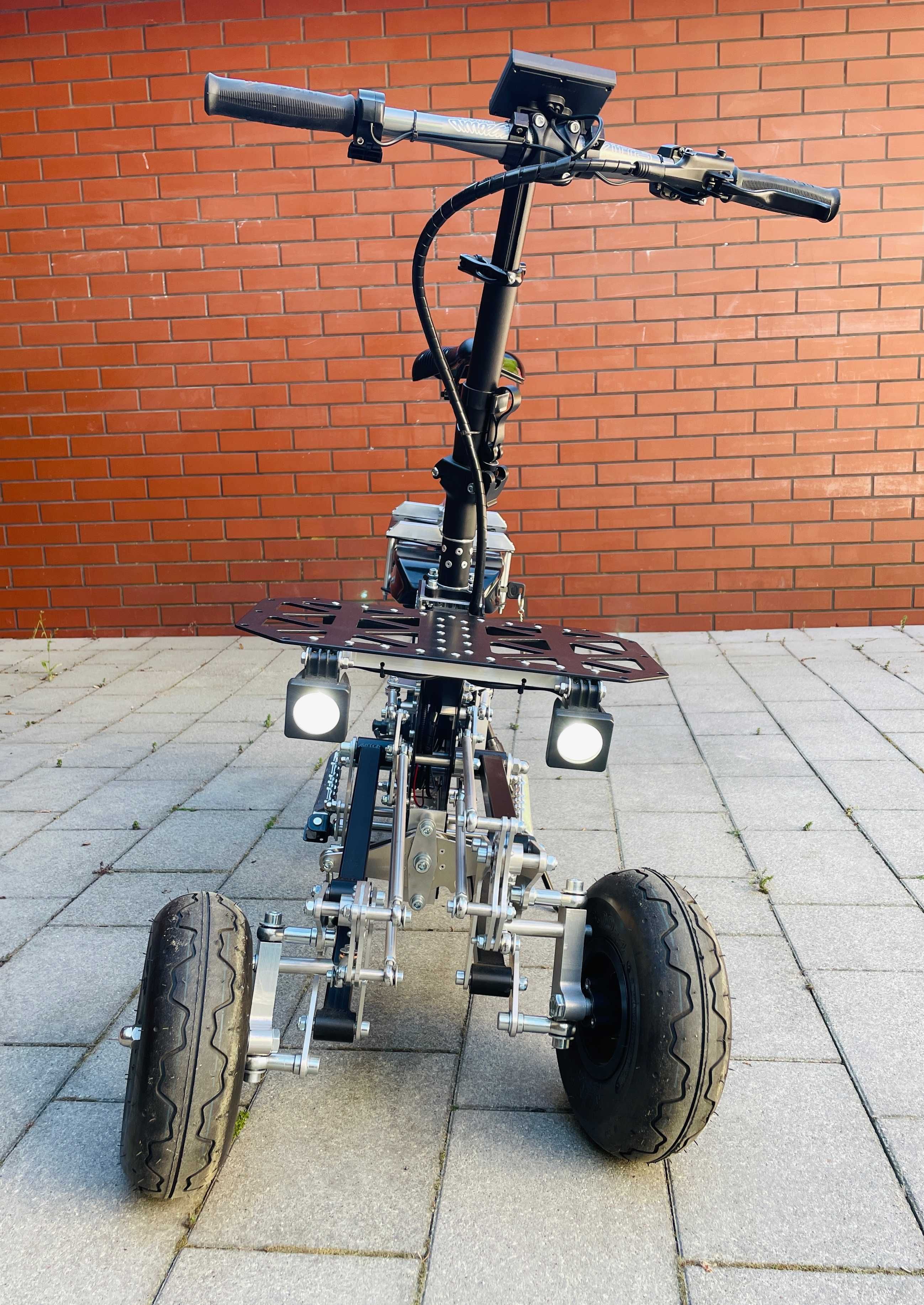 pojazd skuter elektryczny trzykołowy składany EV4 Gremlin