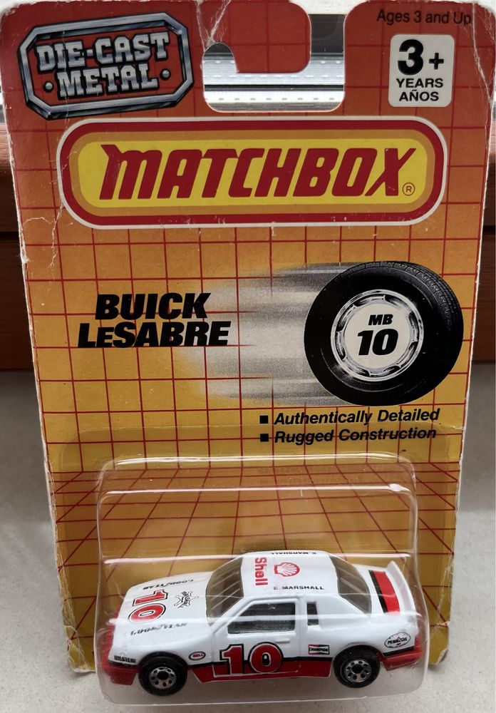 Matchbox Buick Le Sabre 1987 rok - Nowy