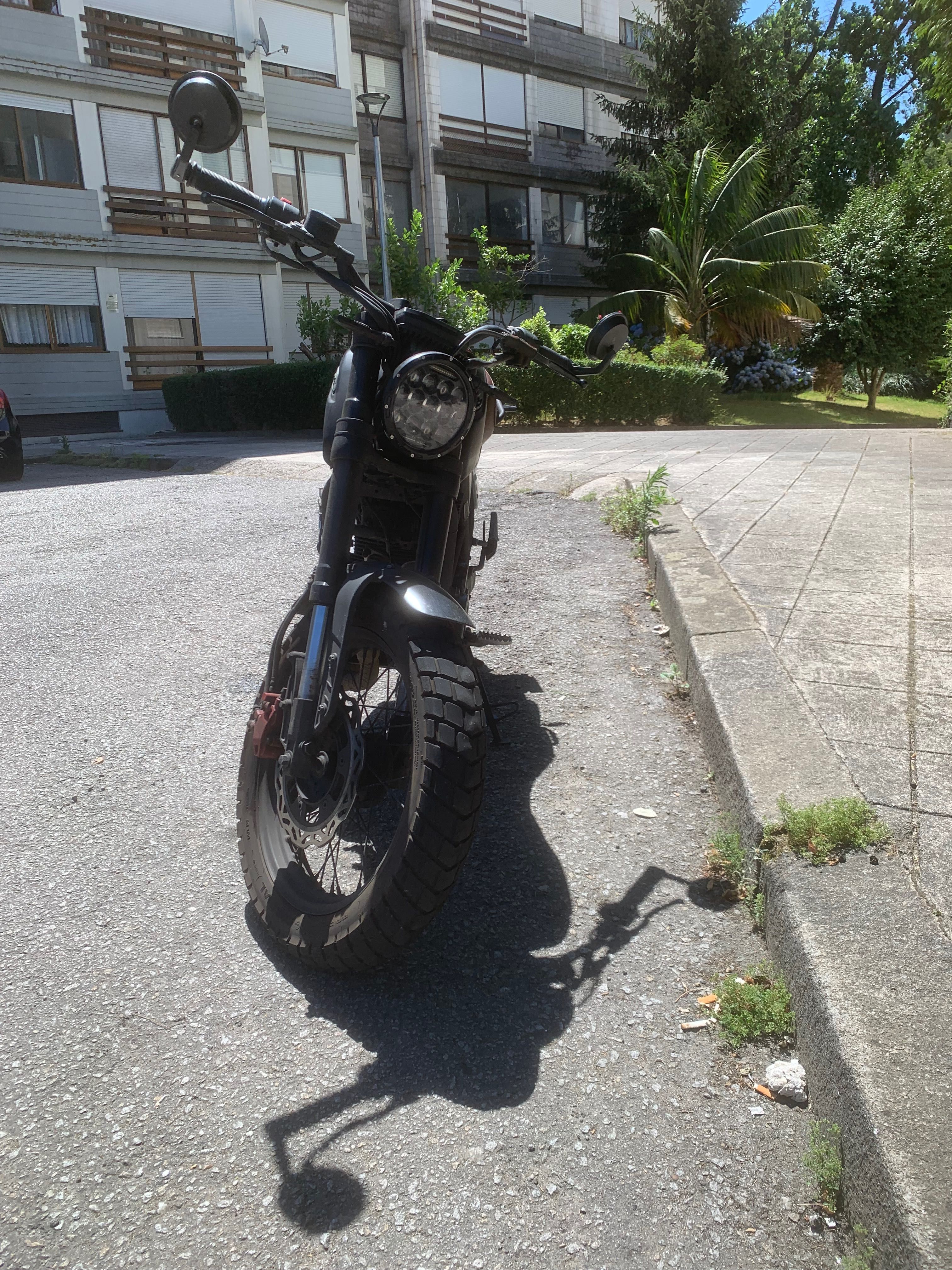 Mitt scrambler DS 125cc