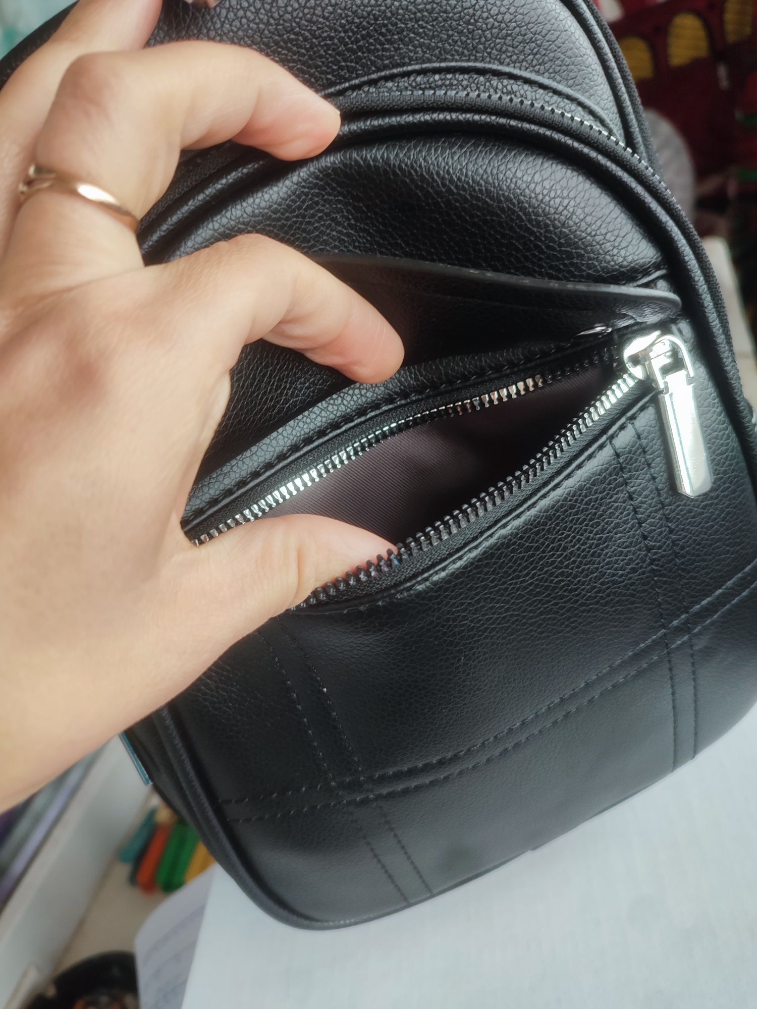 Рюкзак,портфель,наплічник чорний