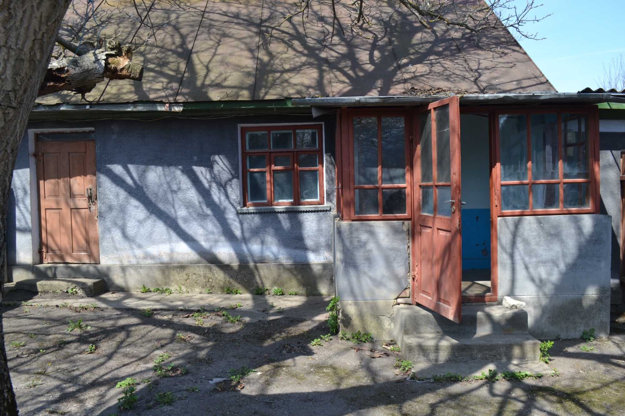 Продається будинок з ділянкою біля м.Кам’янець-Подільський-с.Врублівці