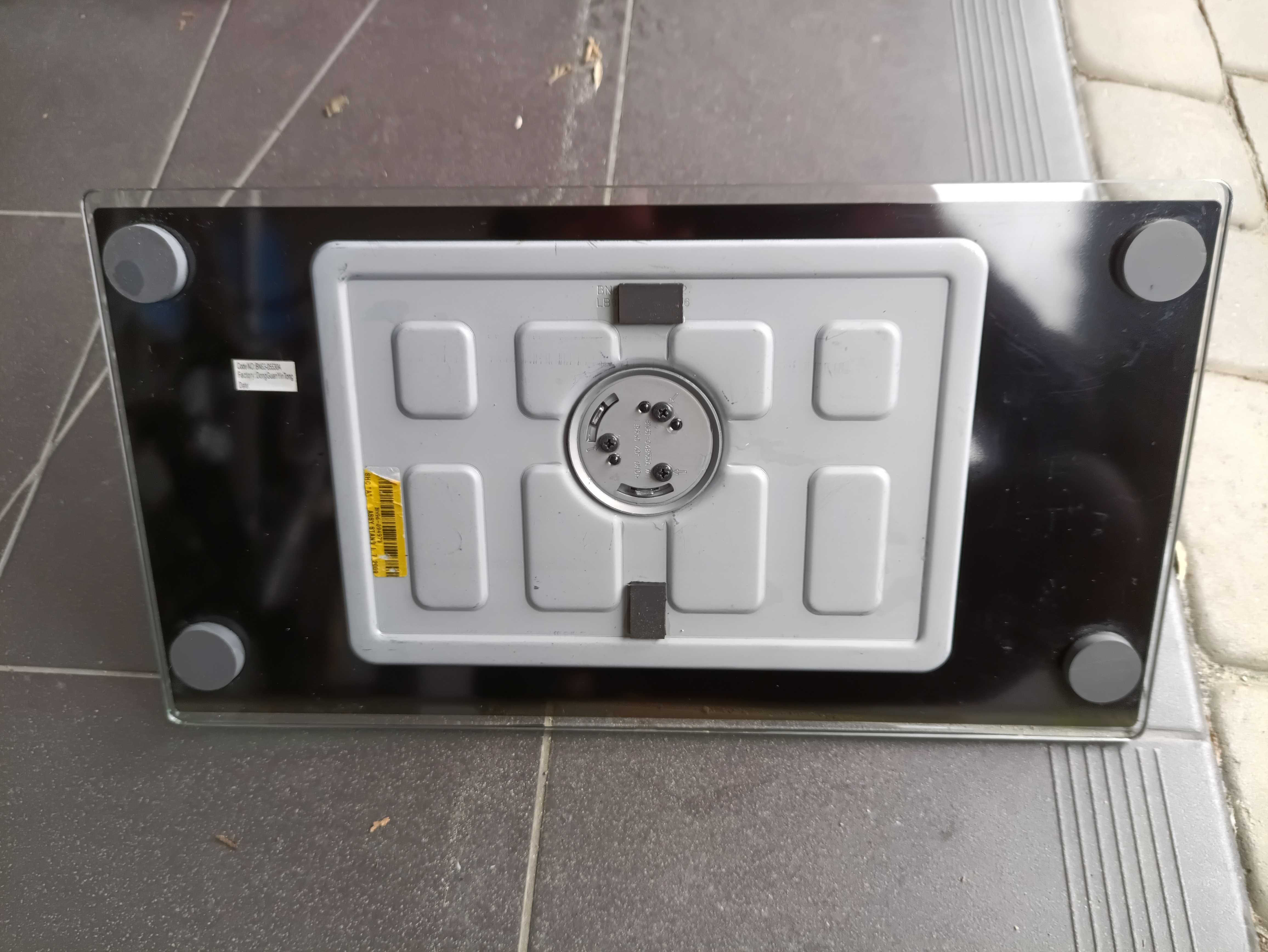 Podstawa noga pod telewizor Samsung LE32B550A5 (BN96 - 09497B)