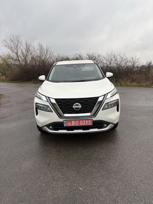 Nissan rogue 2022-2023