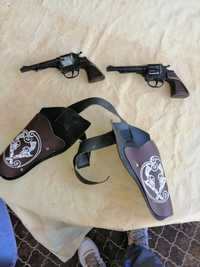 Pistolas revolver de fulminantes