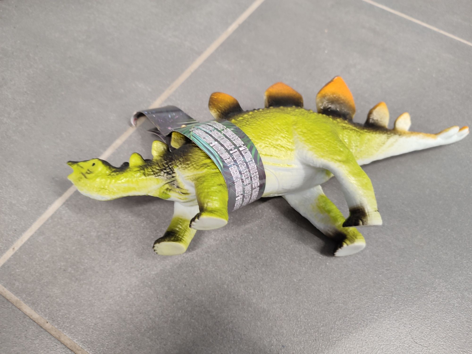 Nowa zabawka dla dziecka Dinozaur Stegozaur