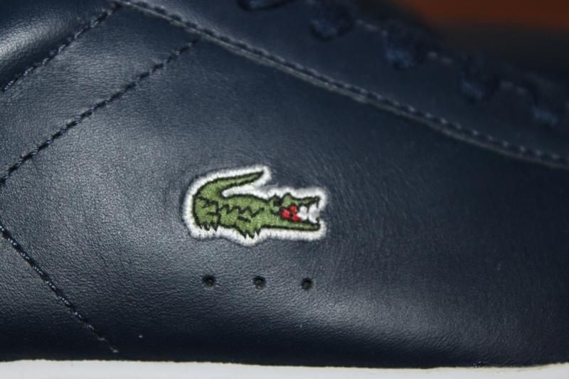 37 Lacoste Carnaby evo шкіряні кеди