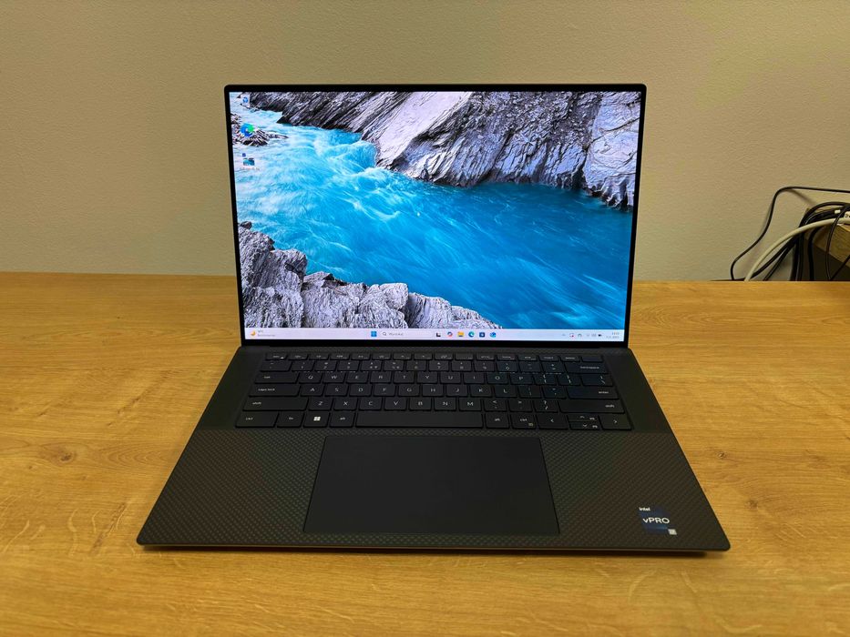 LAPTOP DELL PRECISION 5570 / i7-12800H / 16GB RAM / 512 SSD/ RTX A1000