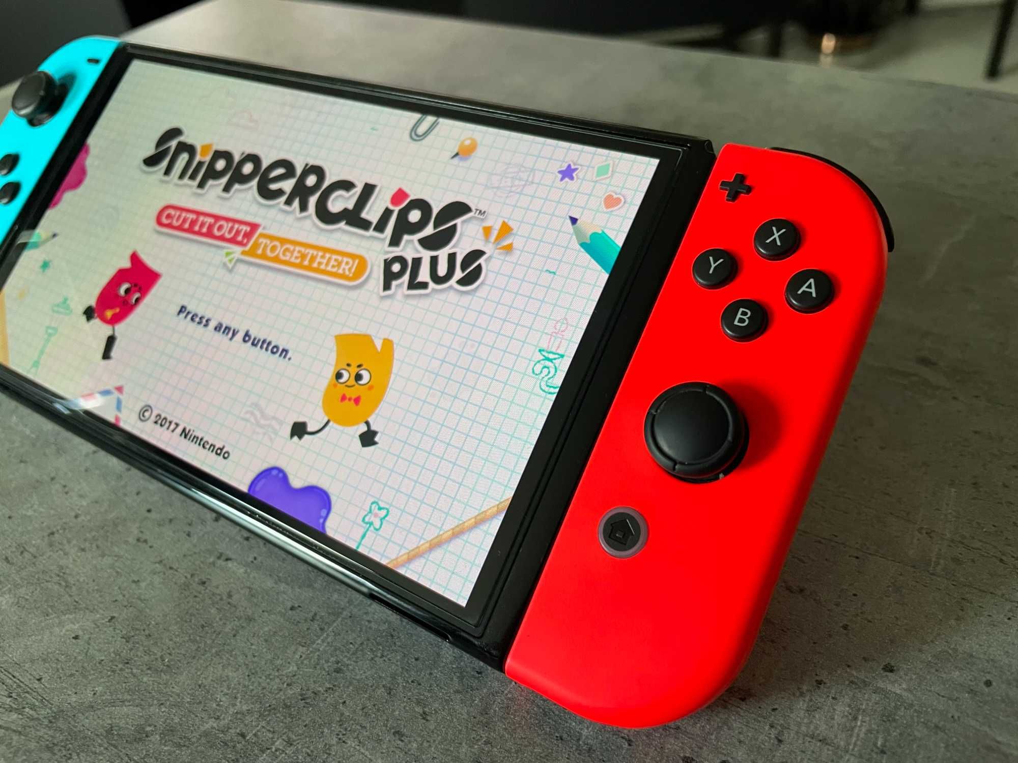 Nintendo Switch OLED + gra Snipperclips +case, etui, szkło mega zestaw