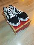 Nowe trampki Vans