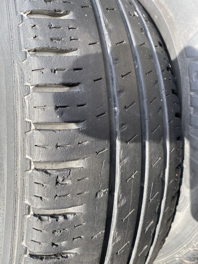 Opony letnie 215/70R15C Hankook VantraLT 17r.5.5mm 109/107S