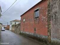 Moradia para Restauro em Arão, Valença