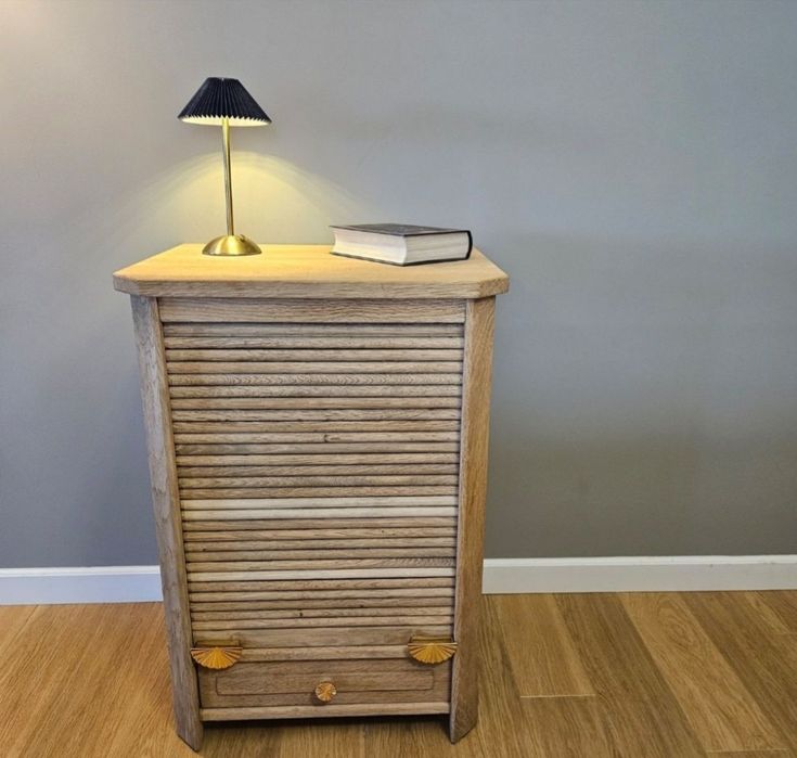 Komoda dębowa wąska