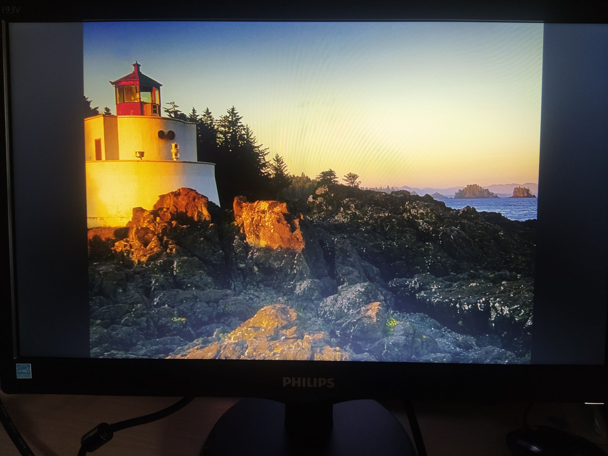 Монитор Philips 193v5lsb2/62