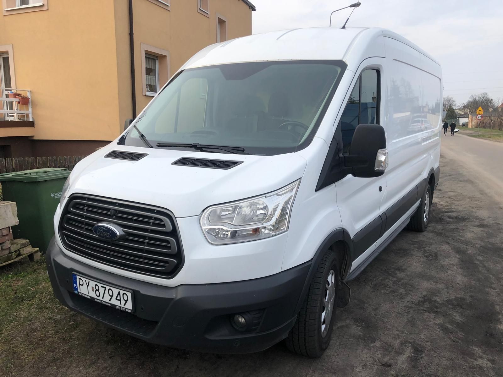 Wynajem Busa Dostawczaka