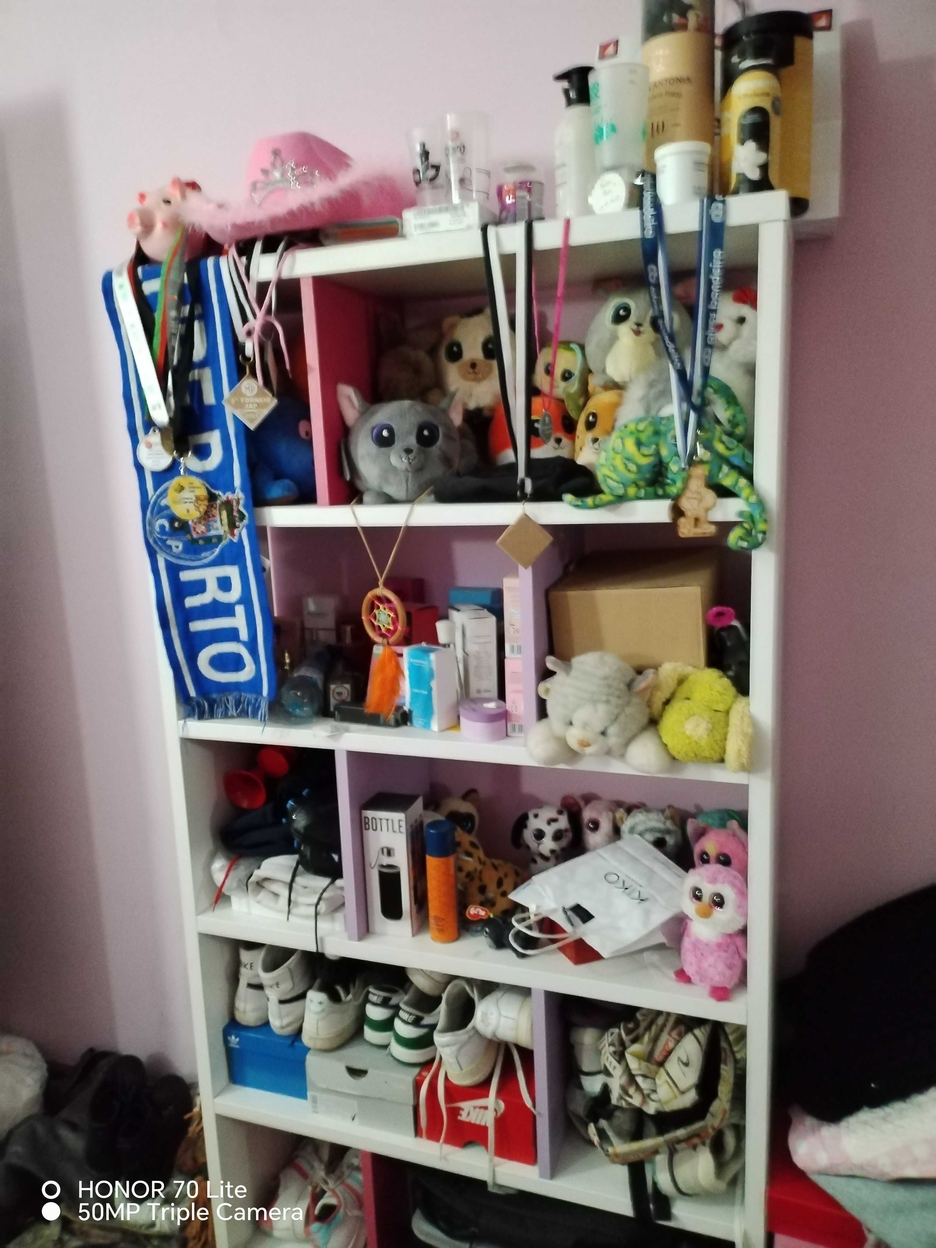 Mobília de quarto de solteiro completa