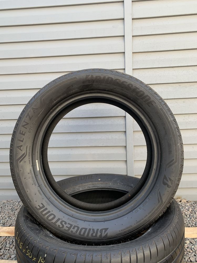 Пара літніх шин Bridgestone 245/50 R19 Alenza 001