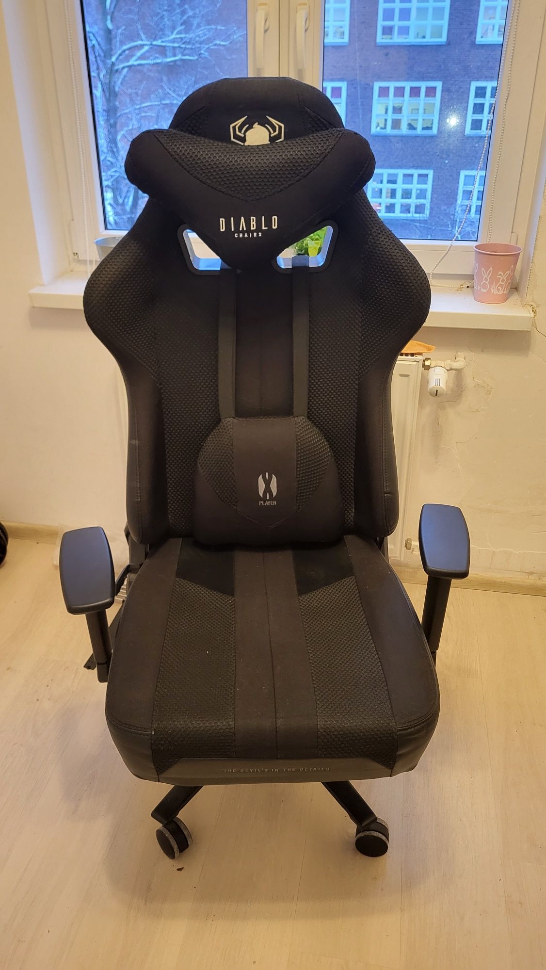 Diablo chair 2.0