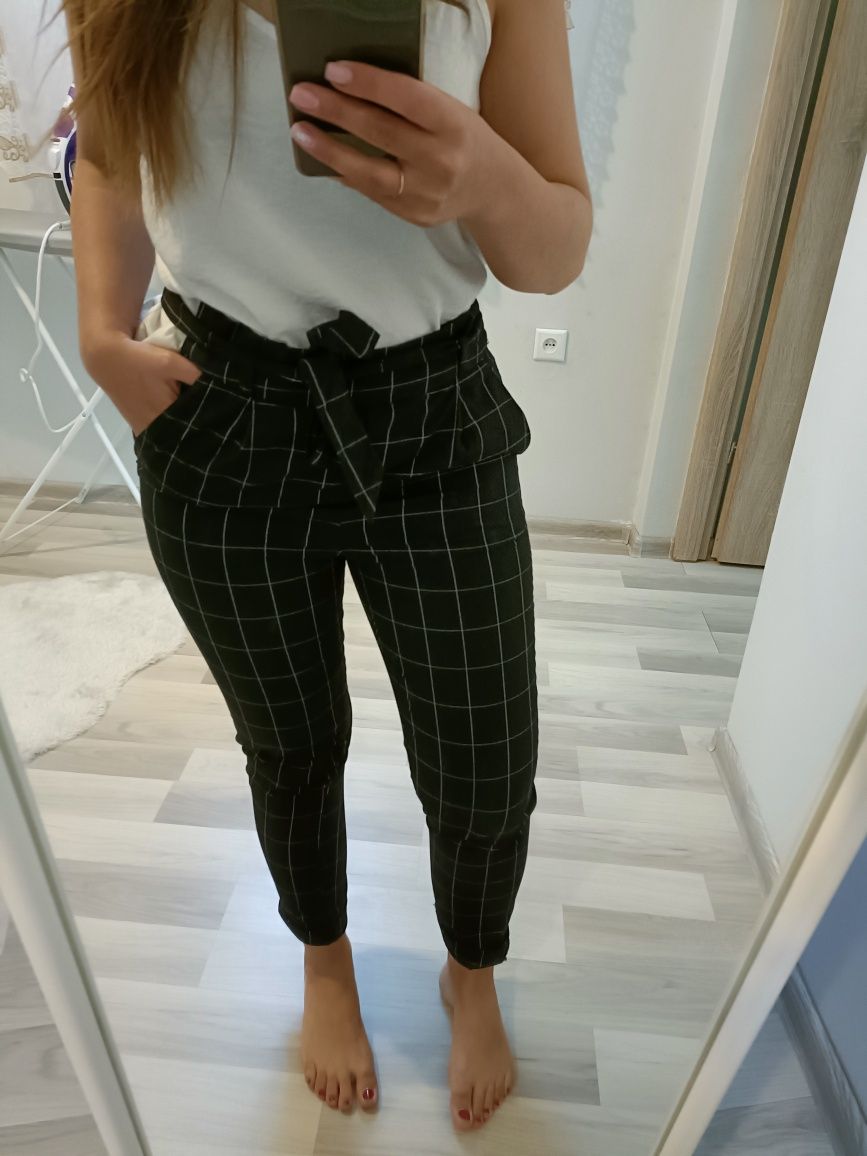 Nowe spodnie w kratkę wyższy stan