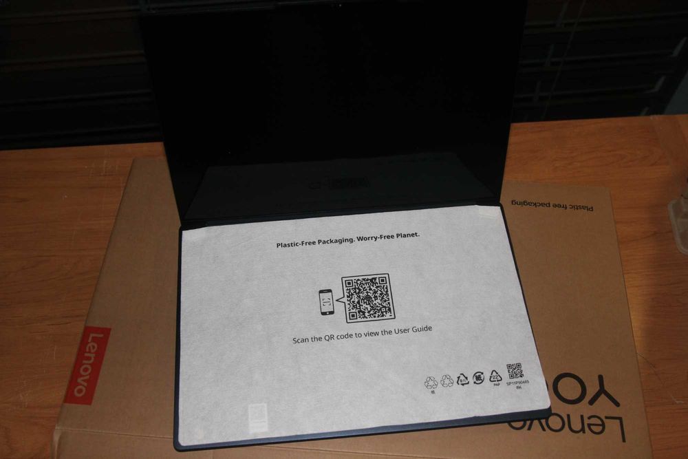 Lenovo Yoga Slim 7 (NOVO)