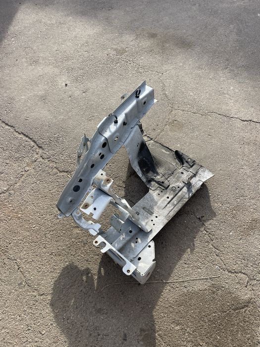 Лонжерон, четверть пердняя мазда 6 (mazda 6)