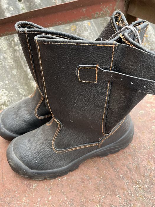 Напів чоботи чоловічі
